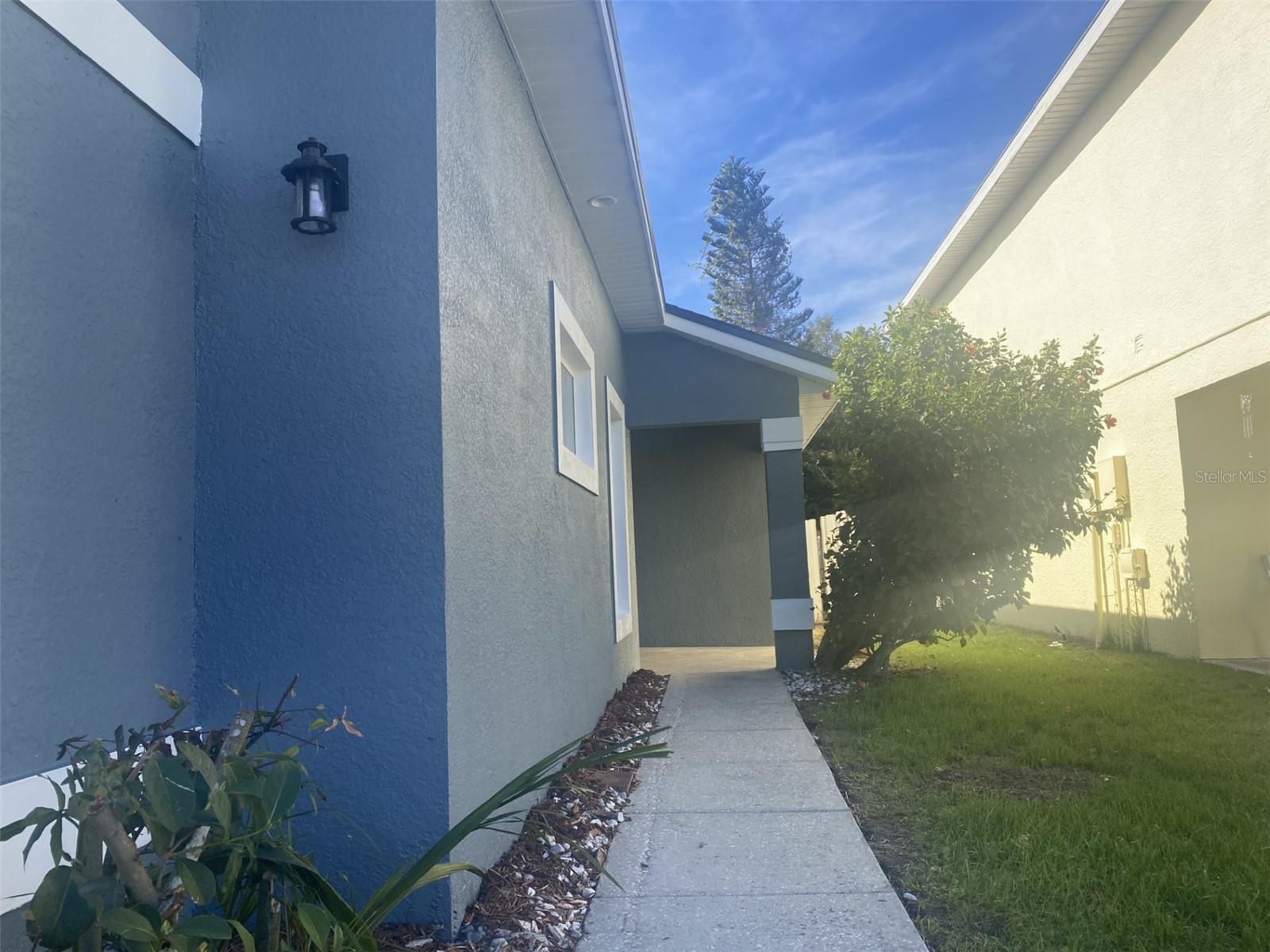 GREENPOINTE - Residential