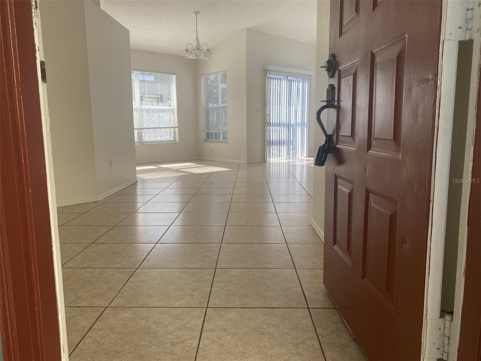 GREENPOINTE - Residential