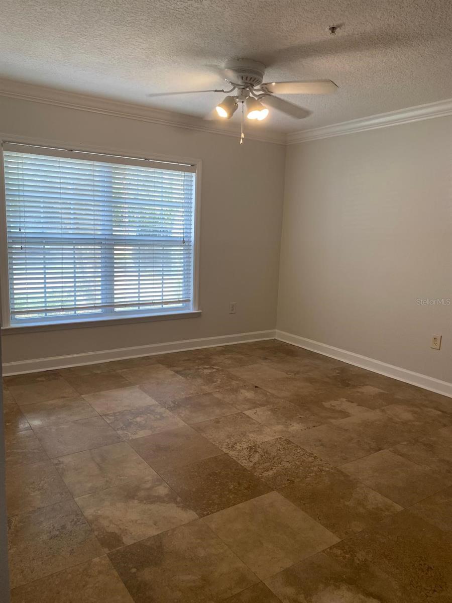 MIRIADA CONDO - Residential Lease