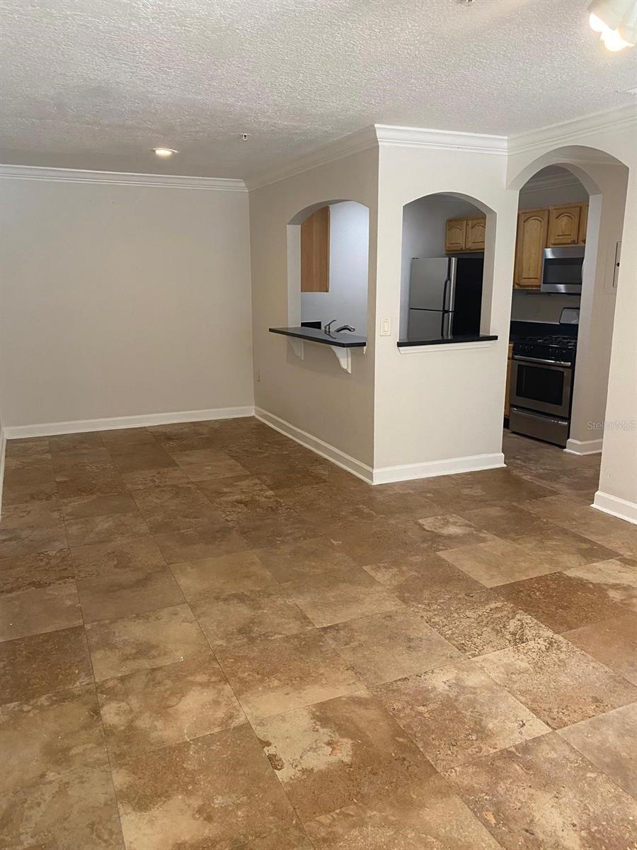 MIRIADA CONDO - Residential Lease