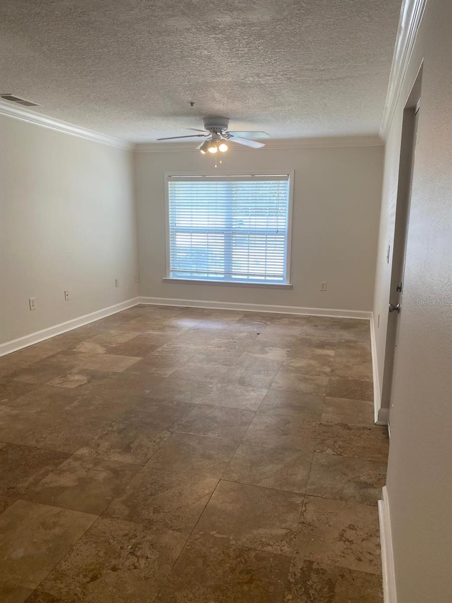 MIRIADA CONDO - Residential Lease