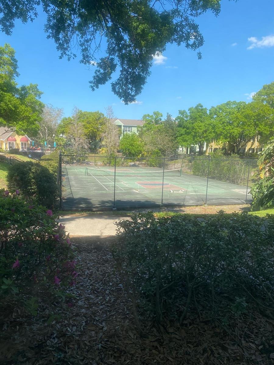 MIRIADA CONDO - Residential Lease