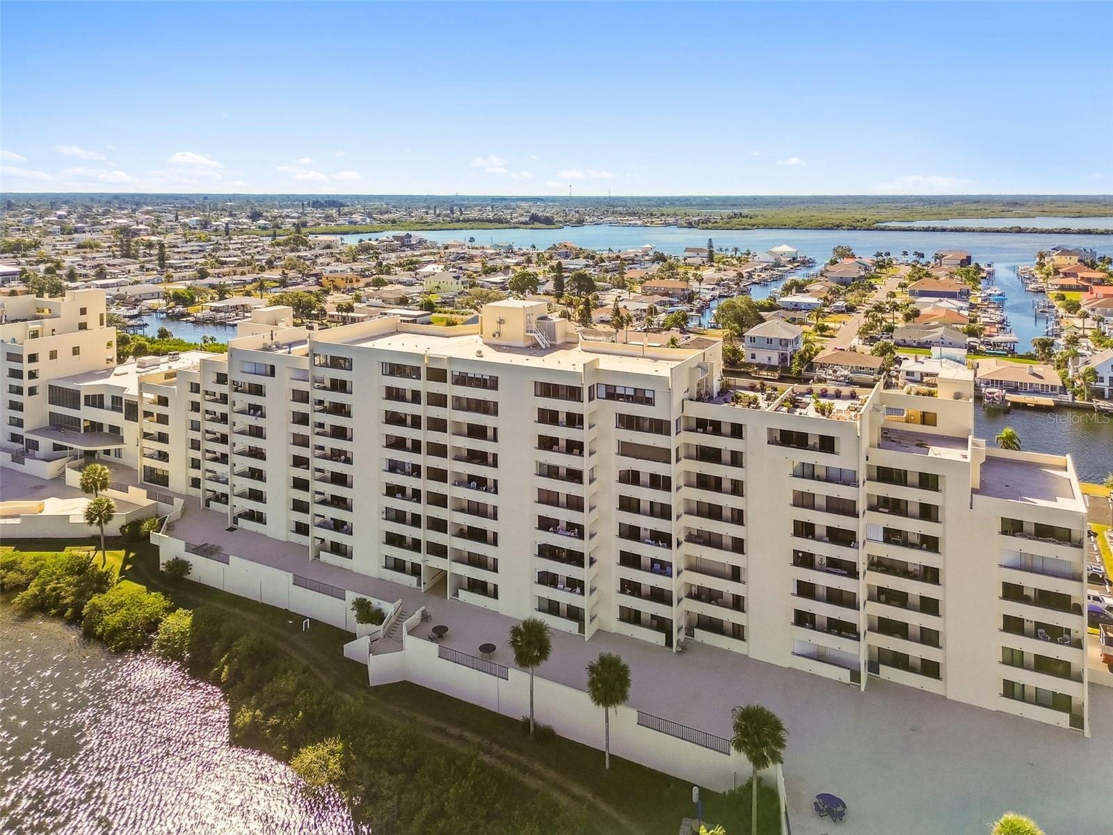 GULF ISLAND BEACH TENNIS - Residential