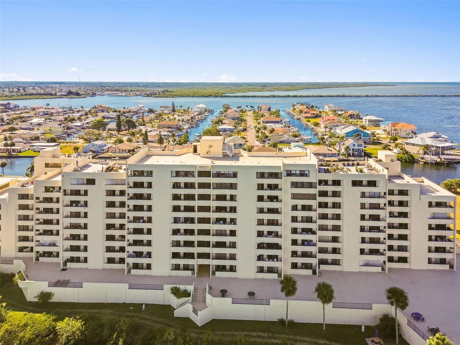 GULF ISLAND BEACH TENNIS - Residential