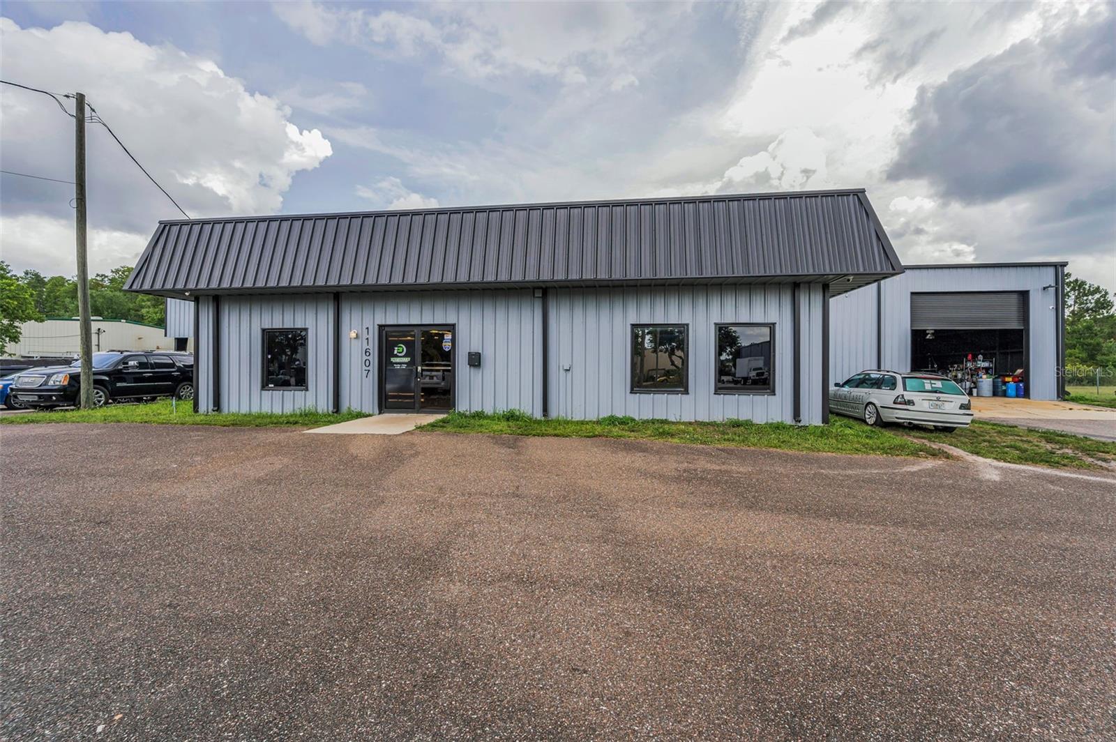 WEST PASCO IND PARK PH 02 - Commercial Lease