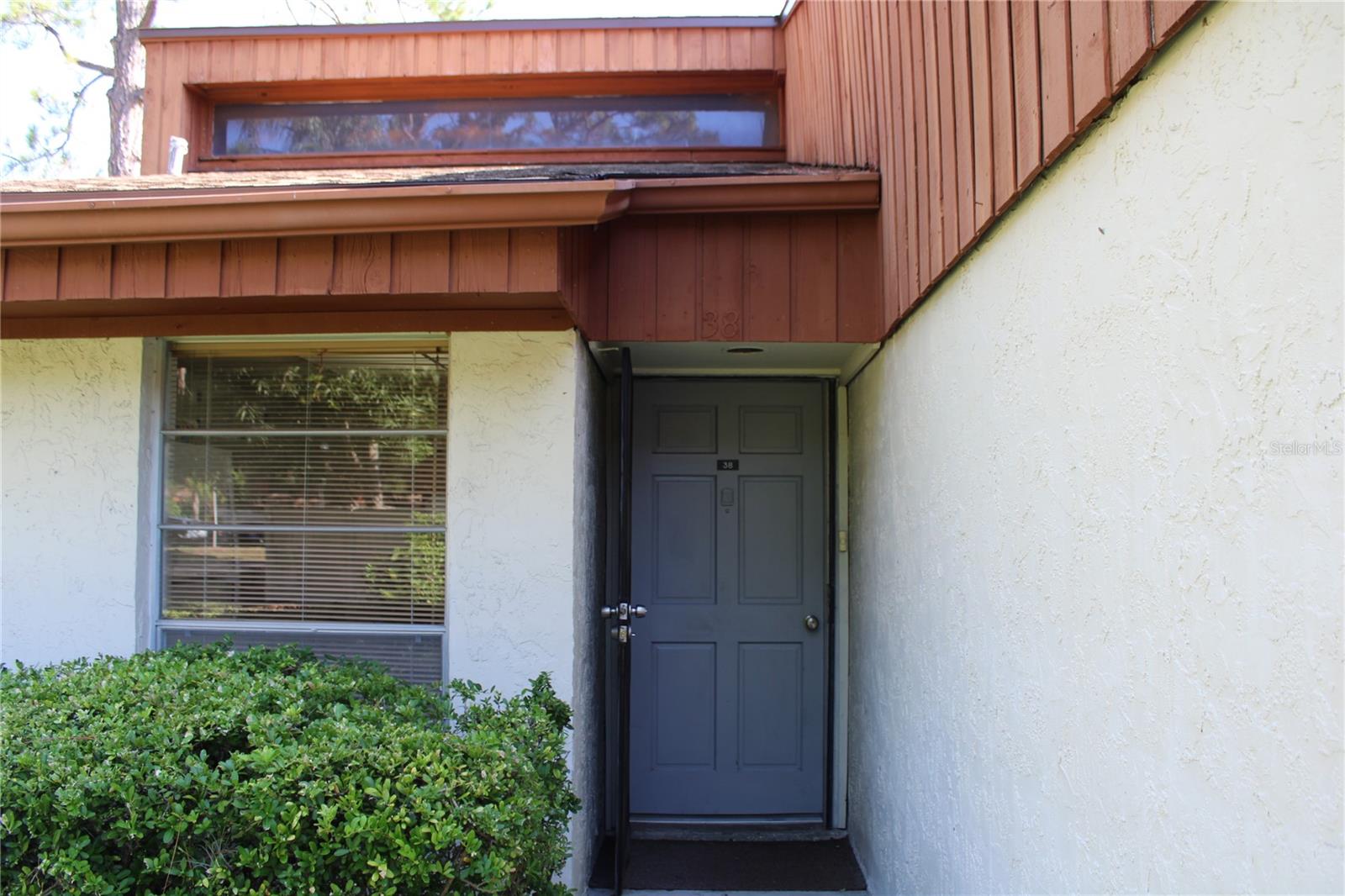 2054 SUNSET POINT ROAD 38
