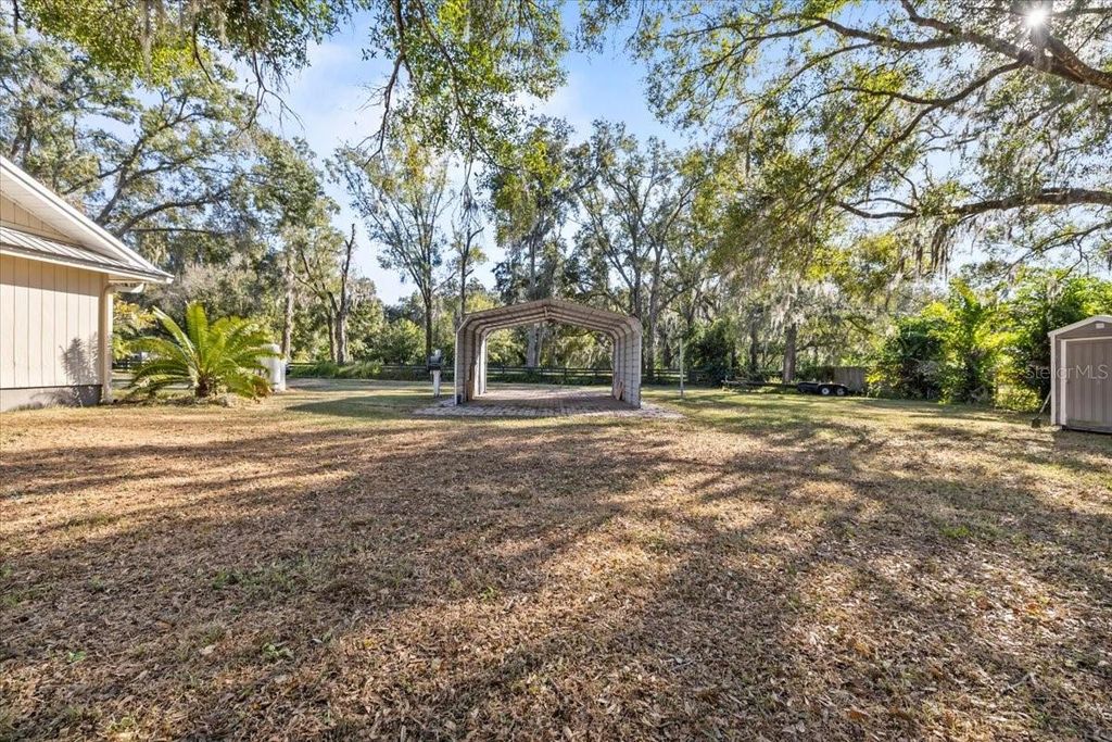 Photo of 4805 Cooper Road, Plant City, FL 33565 (MLS # TB8451075)