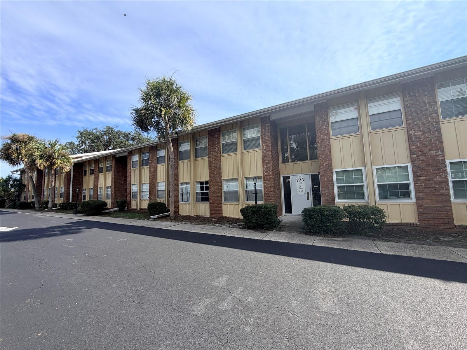 723 PERKINS STREET 200