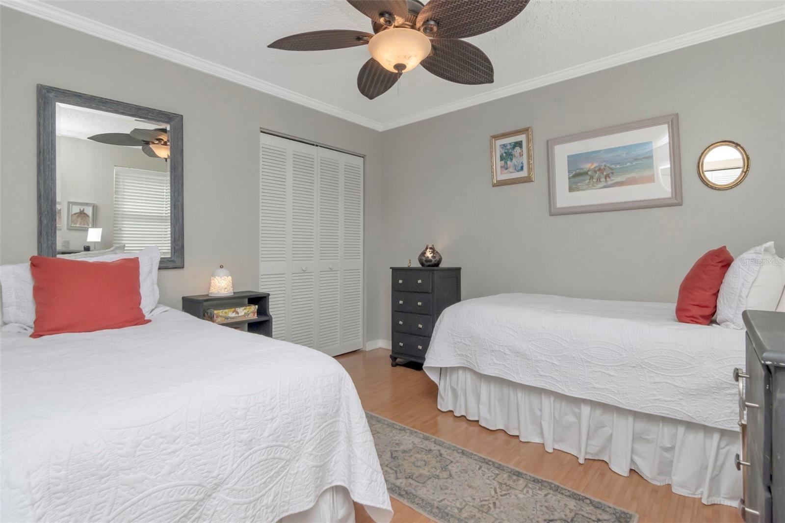 PLAZA VILLAS ONE CONDO - Residential