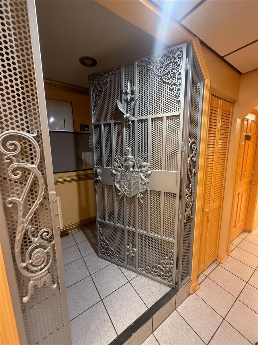 UNPLATTED - Commercial Sale