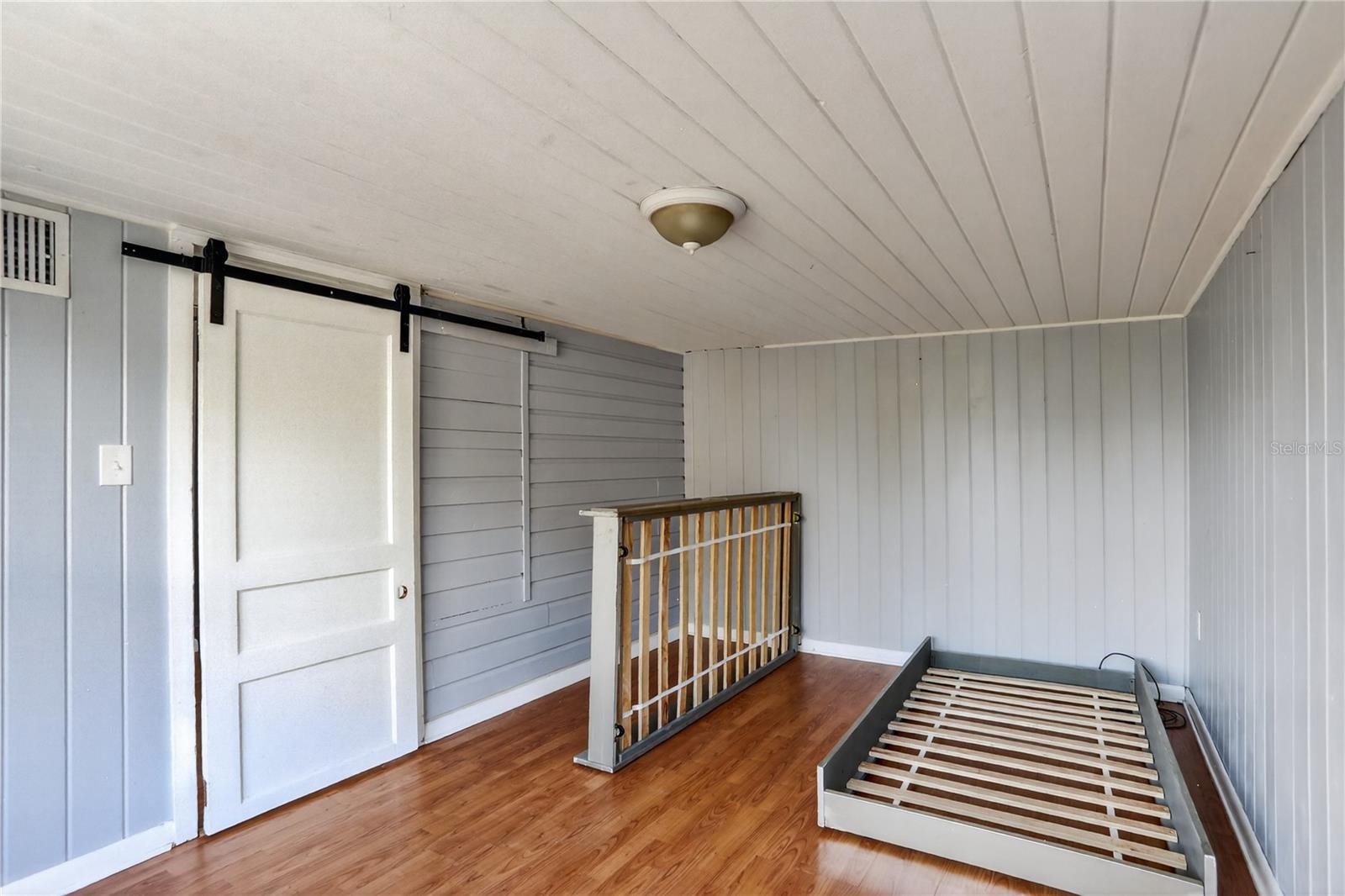 PALM LAWN SUB - Residential