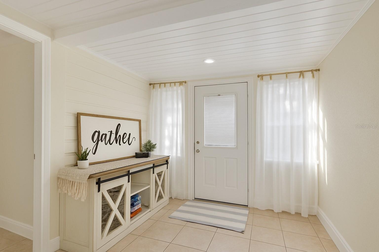 PALM LAWN SUB - Residential