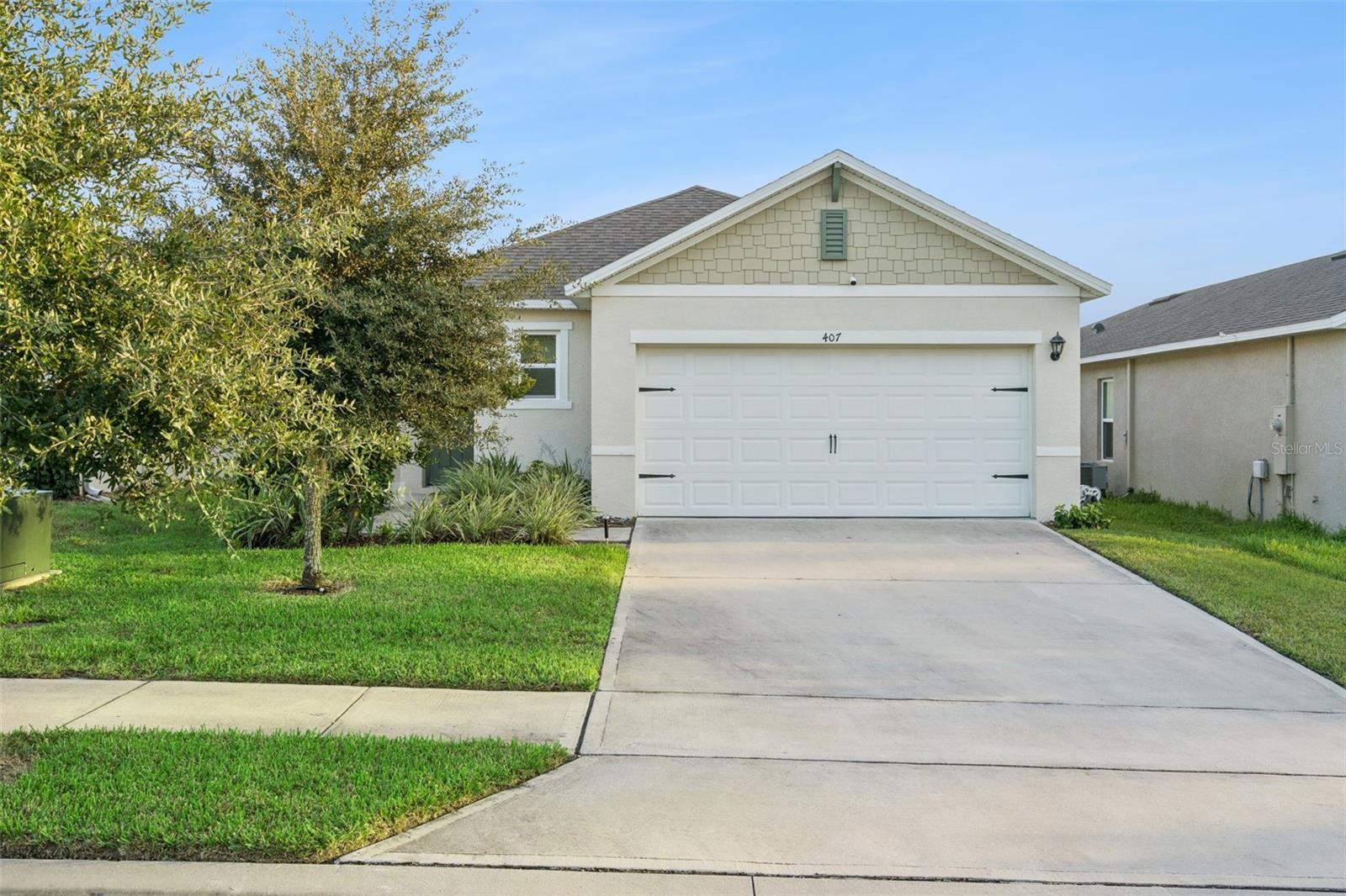407 CHARLOTTE WAY