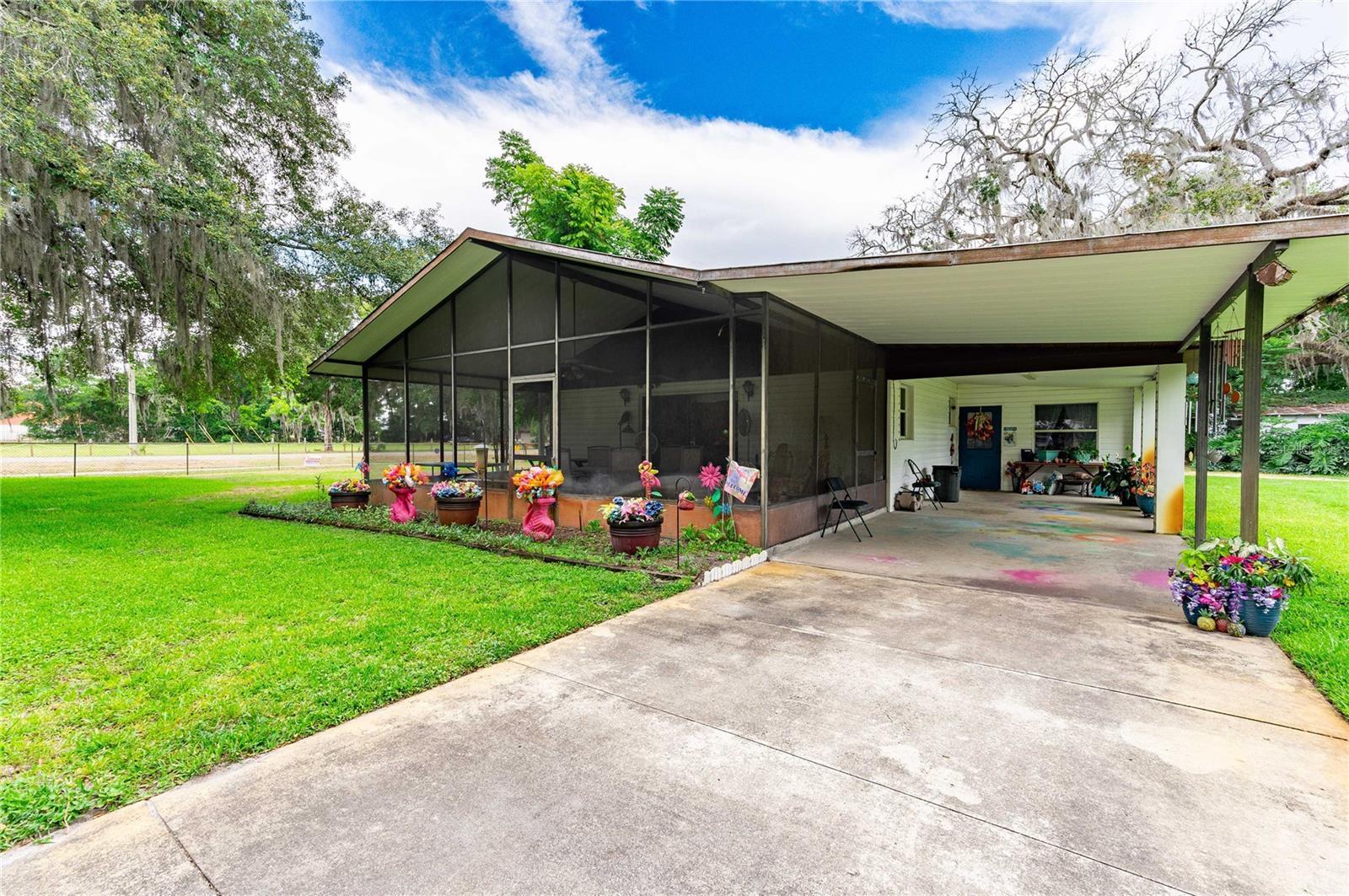 SUNLAND ESTATES ADD - Residential