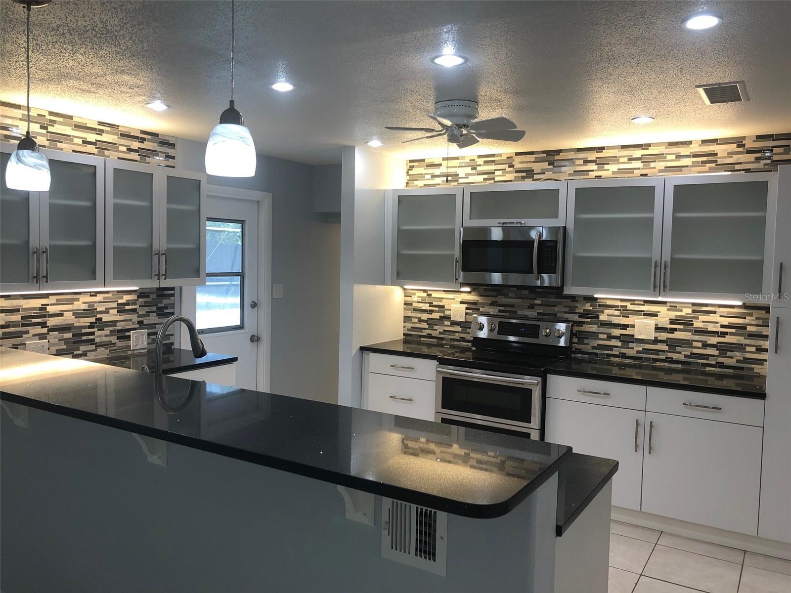 SANLANDO SPGS - Residential Lease