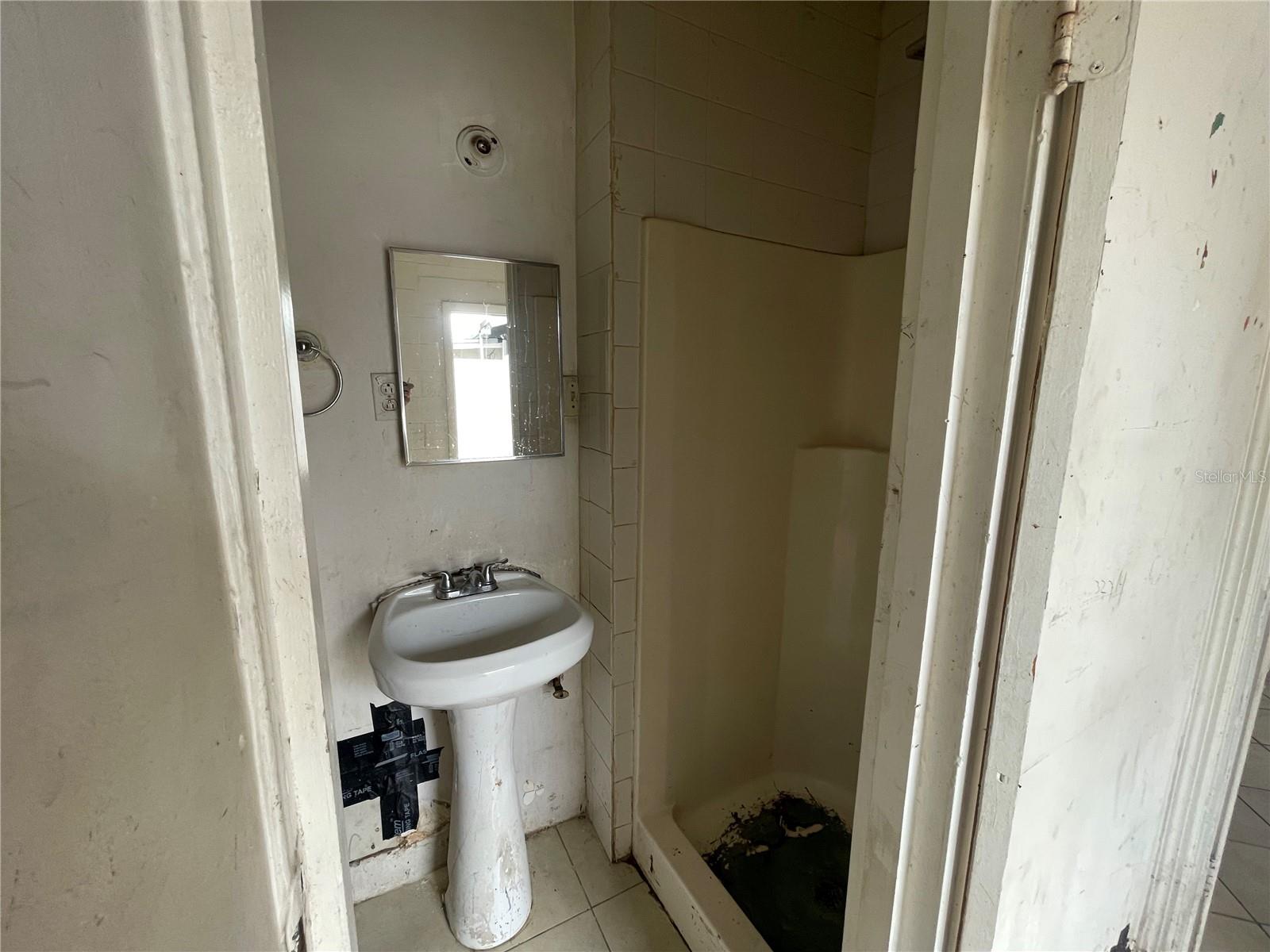 CAMELLIA GARDENS SEC 03 - Residential