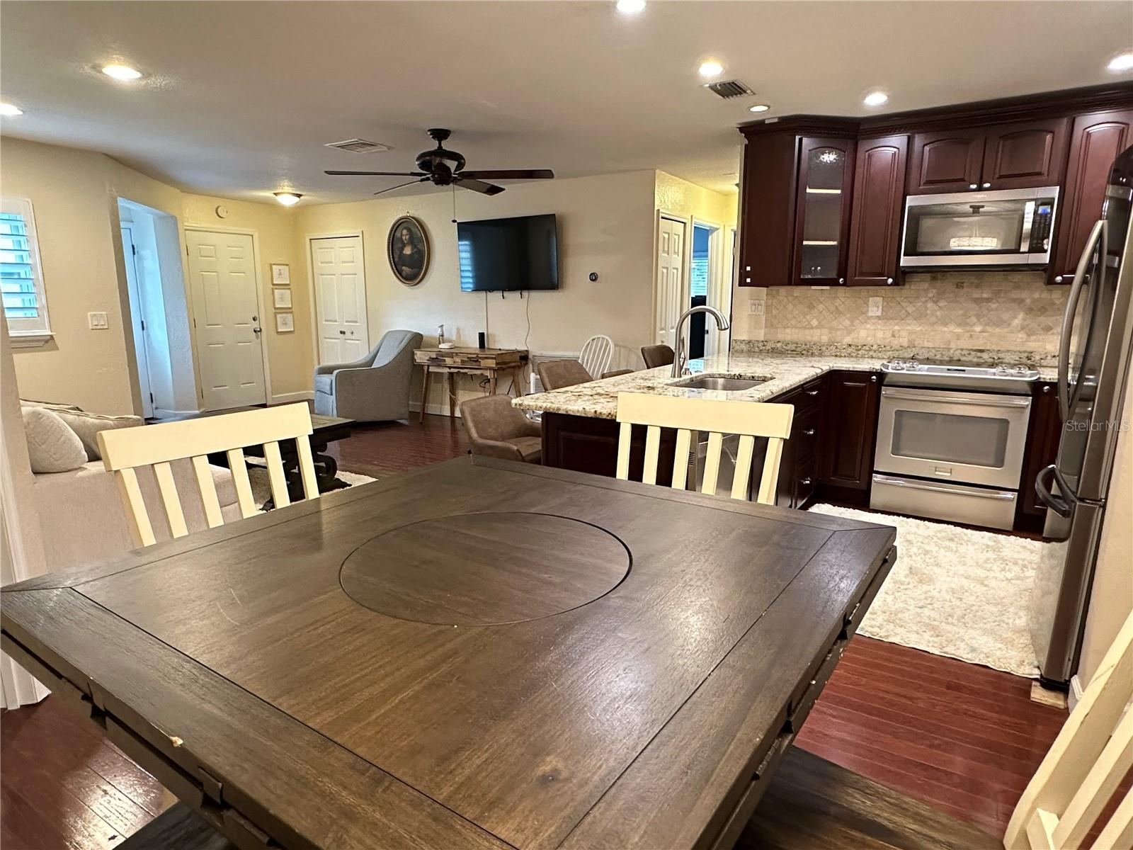 BRIARWOOD - Residential