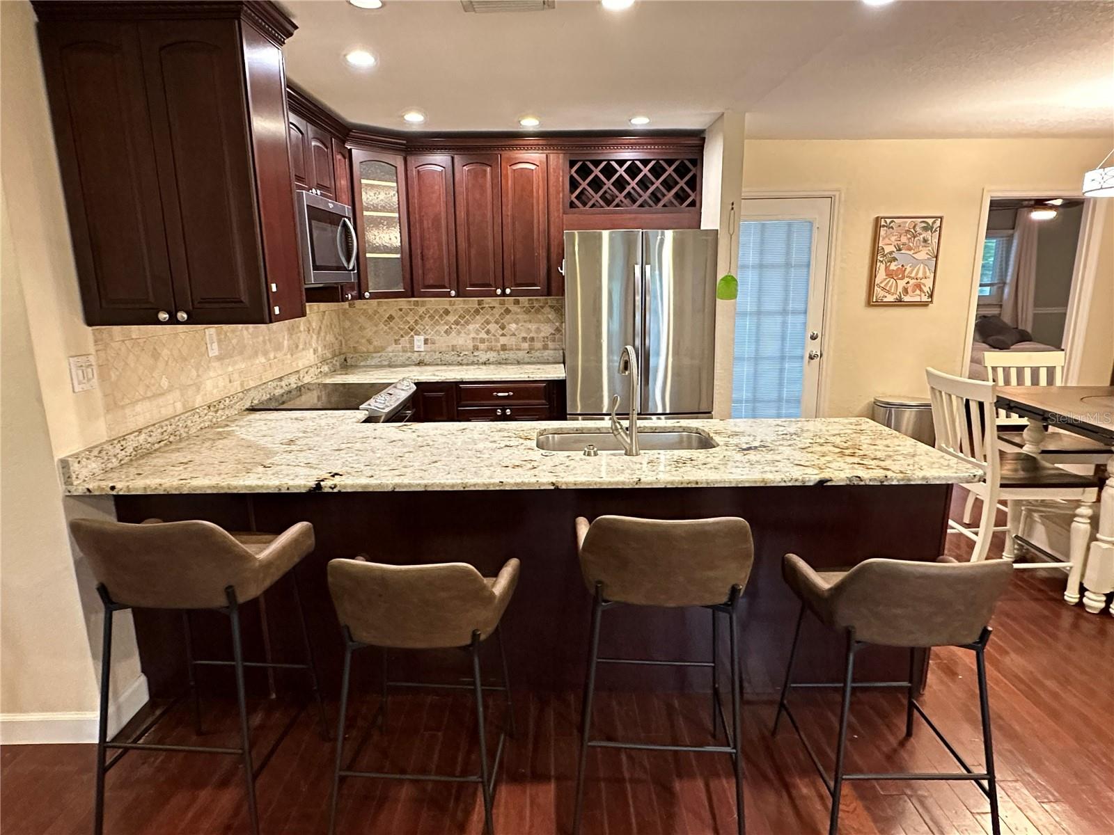 BRIARWOOD - Residential