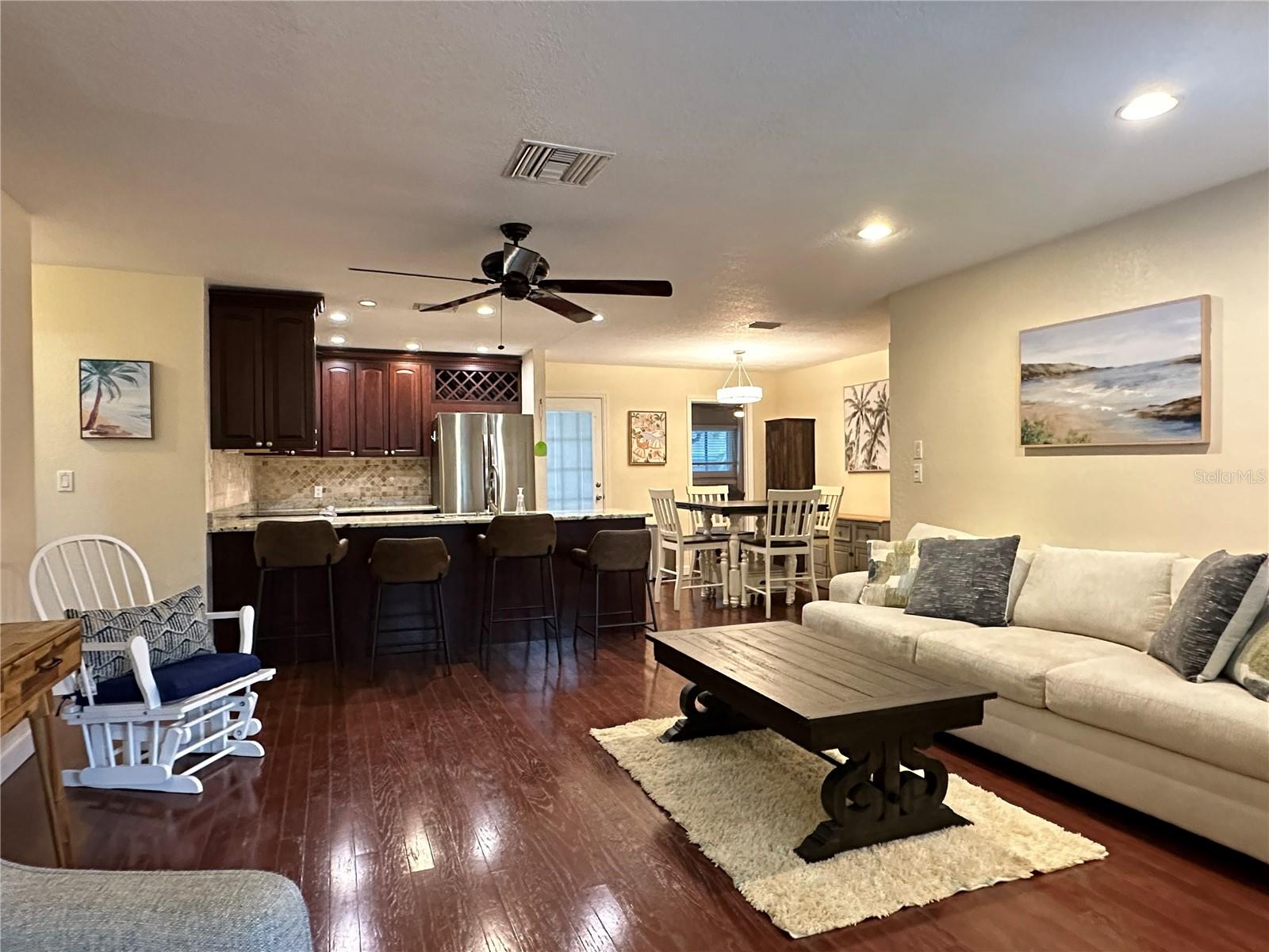 BRIARWOOD - Residential