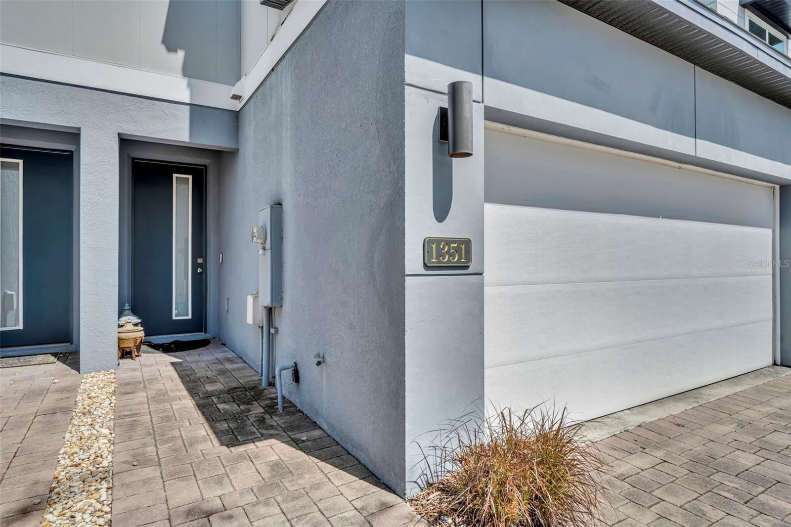 1351 MERRYDALE WAY