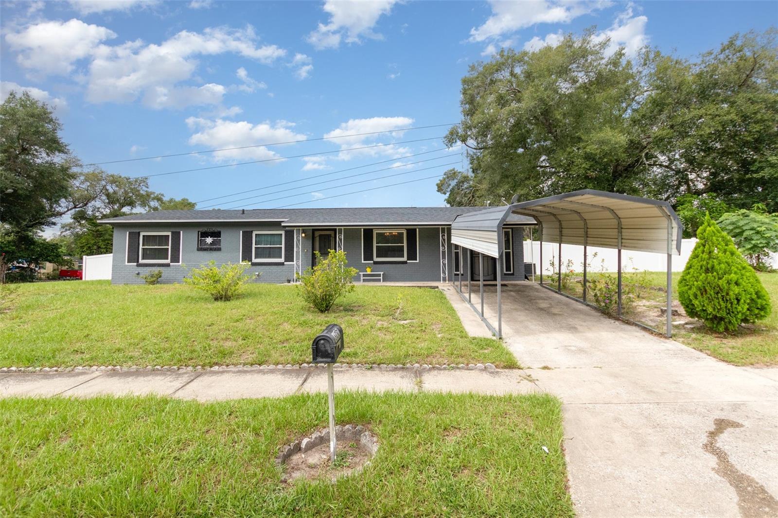 800 ORANGE GROVE DRIVE