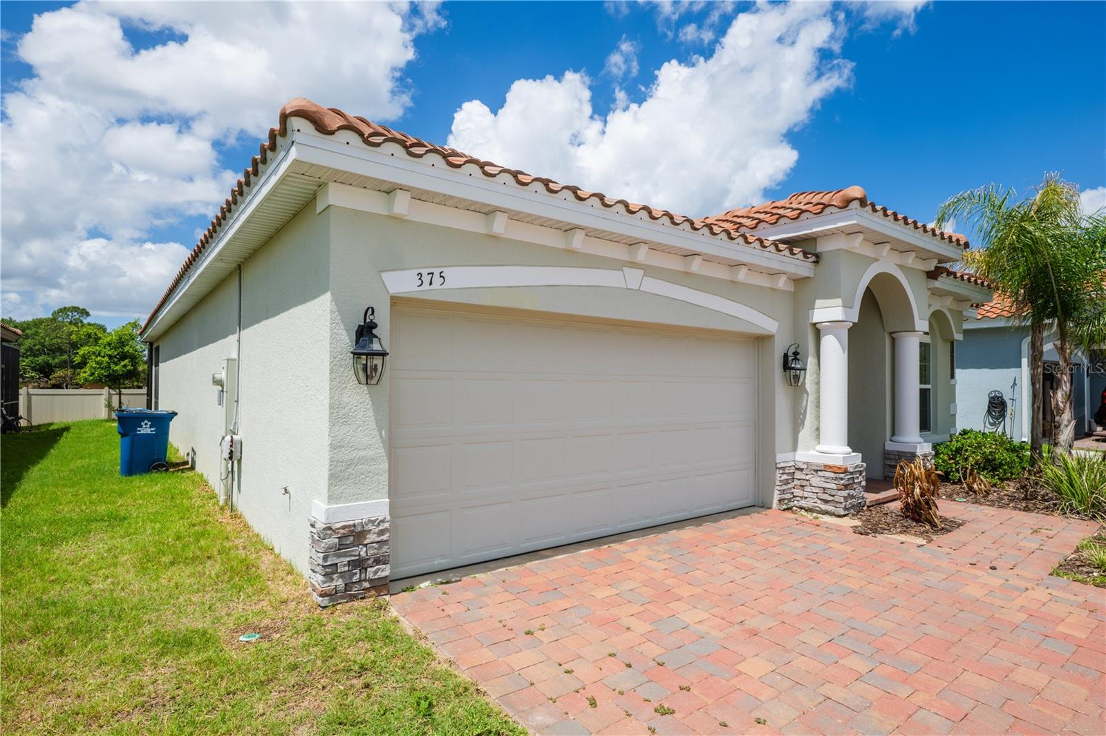 VILLA SORRENTO - Residential