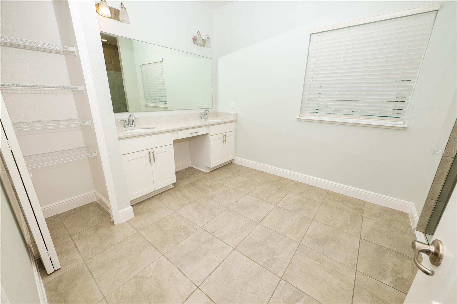 VILLA SORRENTO - Residential