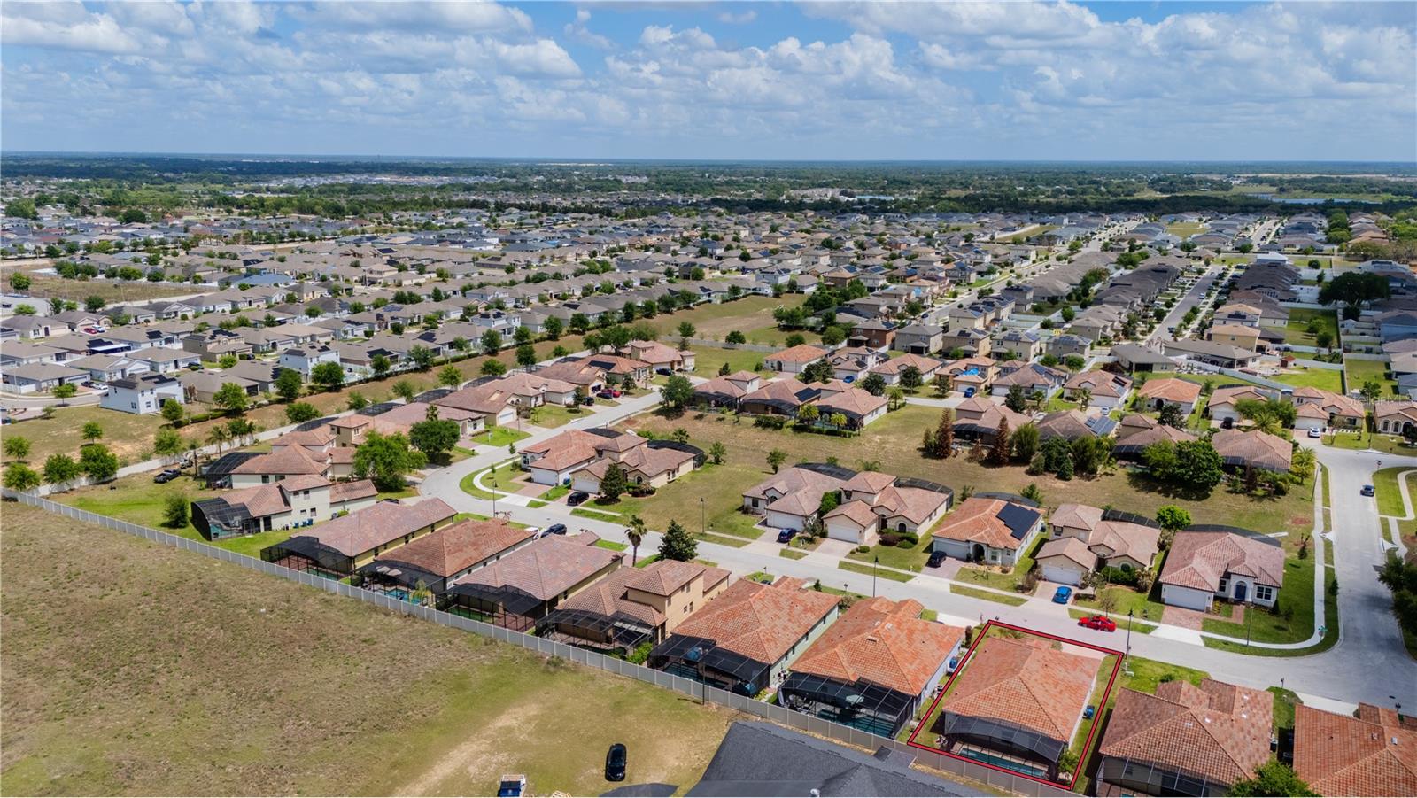 VILLA SORRENTO - Residential