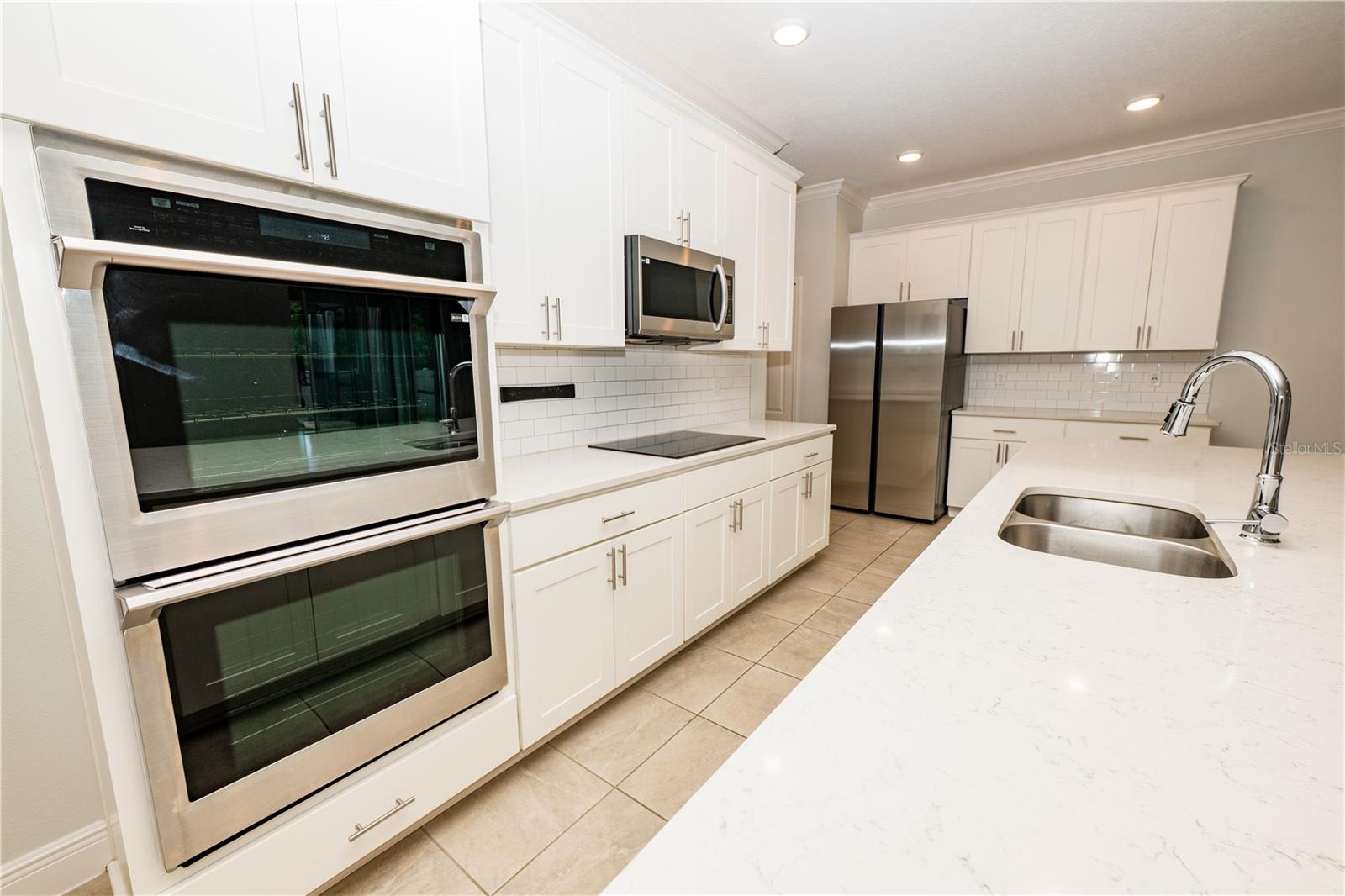 VILLA SORRENTO - Residential