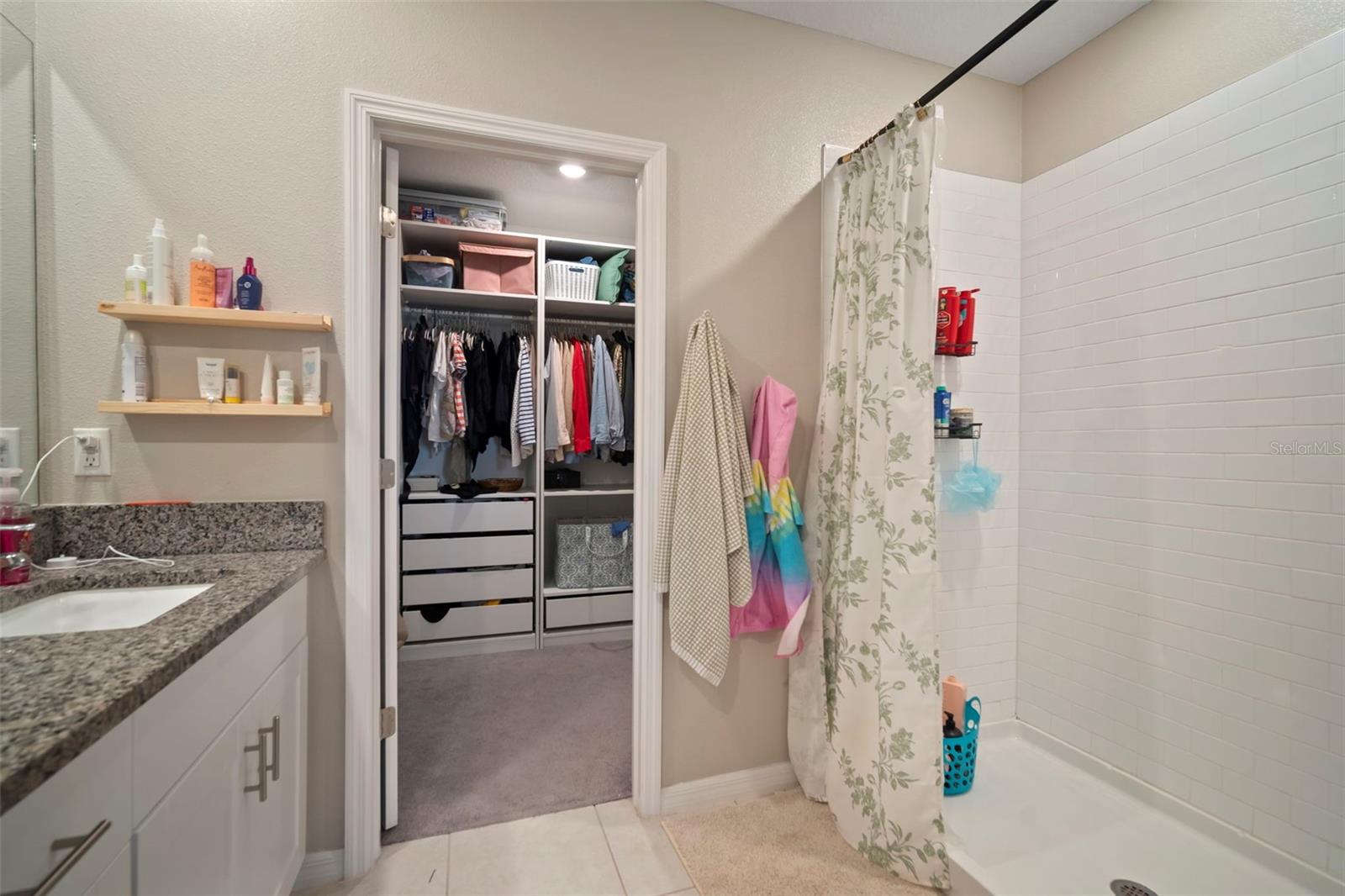 BERRY BAY SUB - Residential