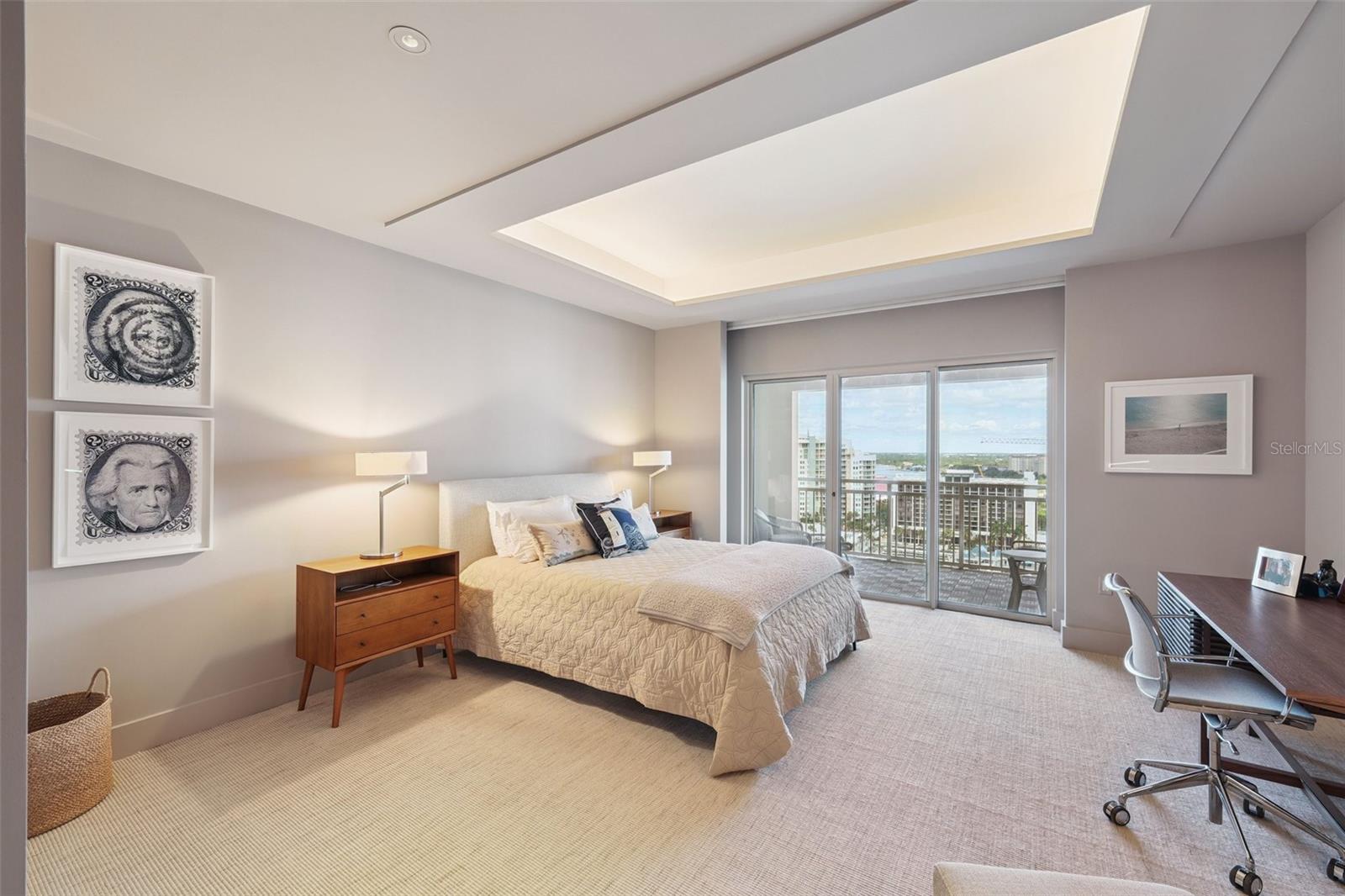 THE RESIDENCES - Residential