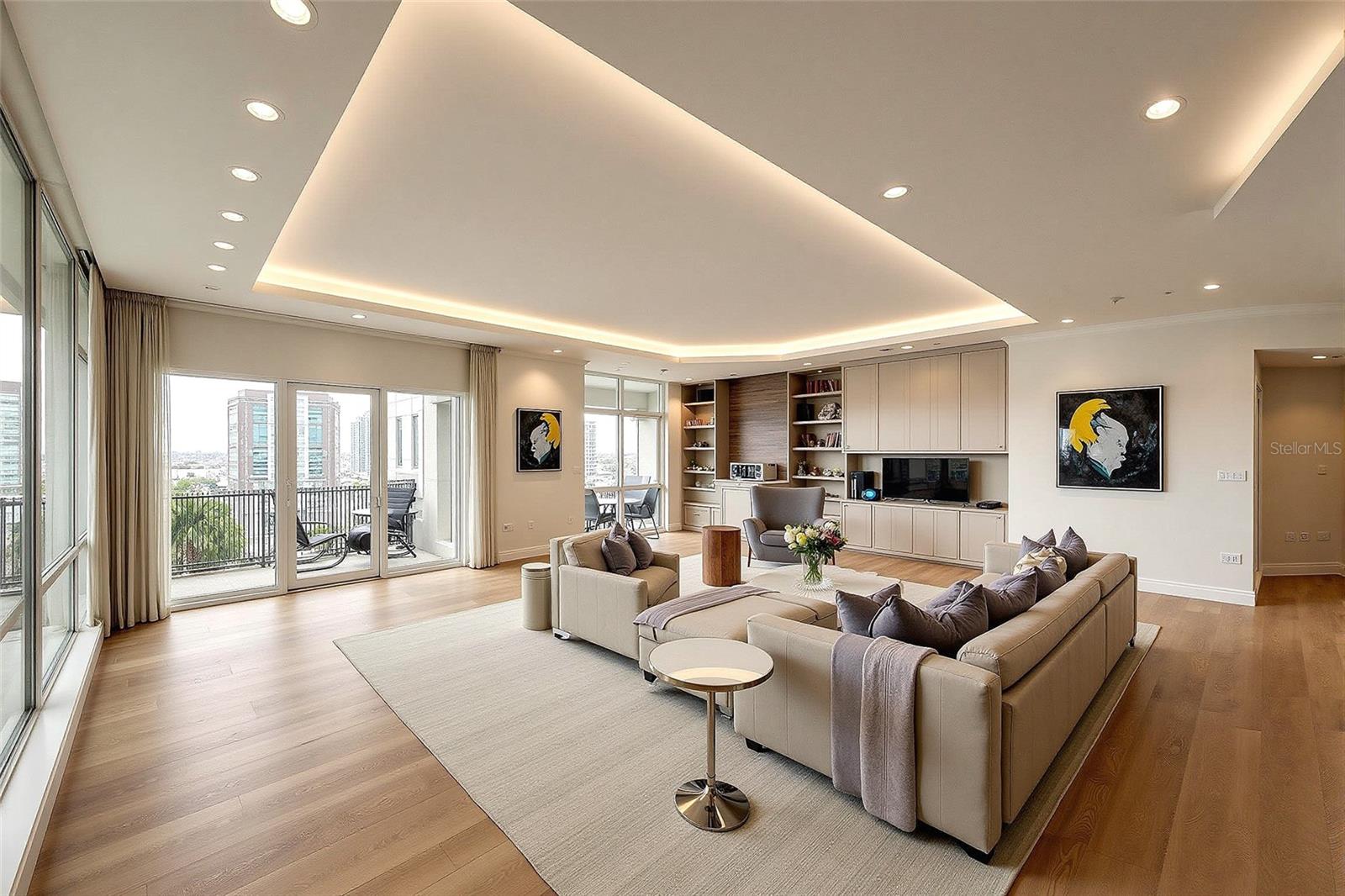 THE RESIDENCES - Residential