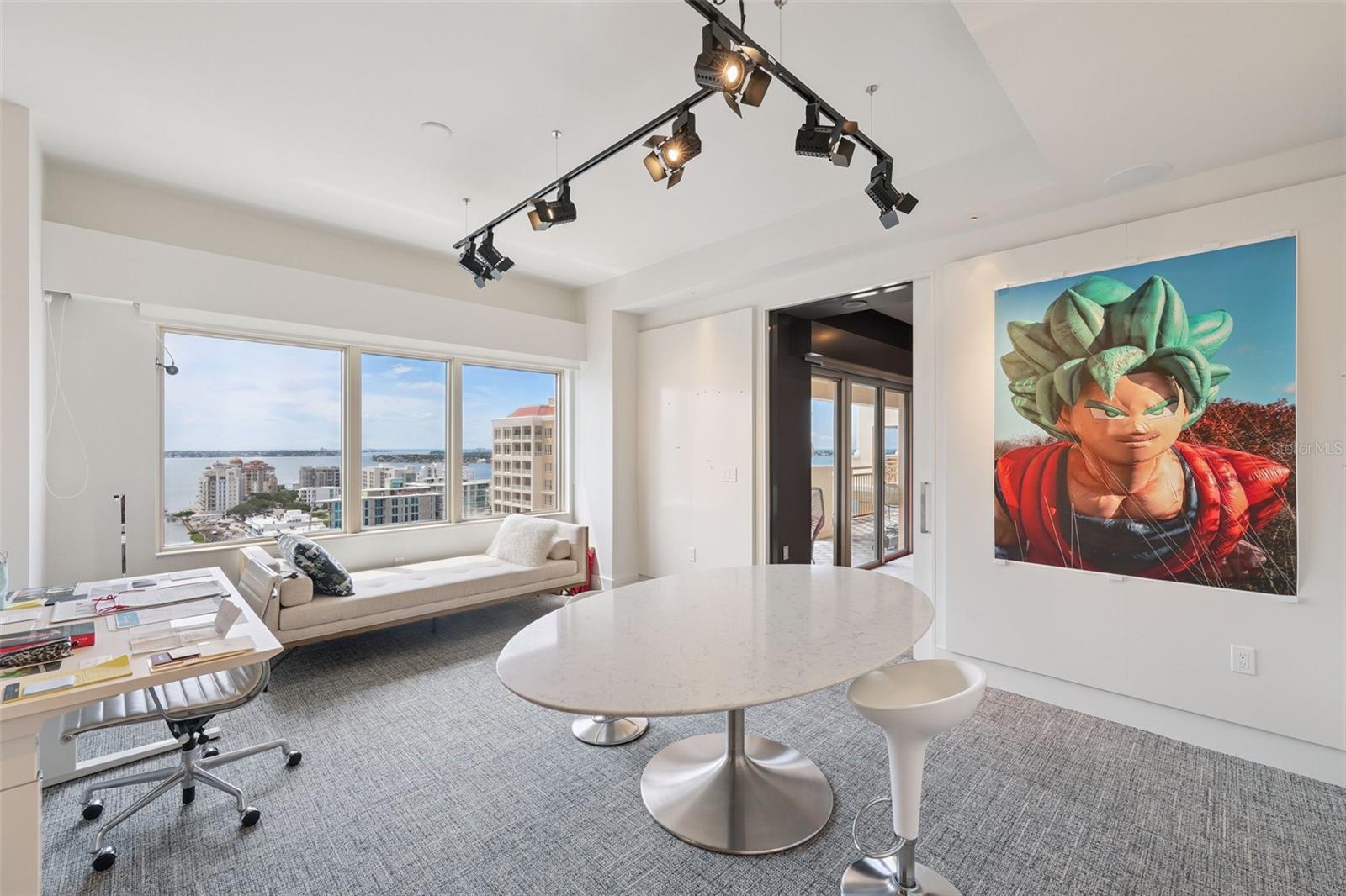 THE RESIDENCES - Residential