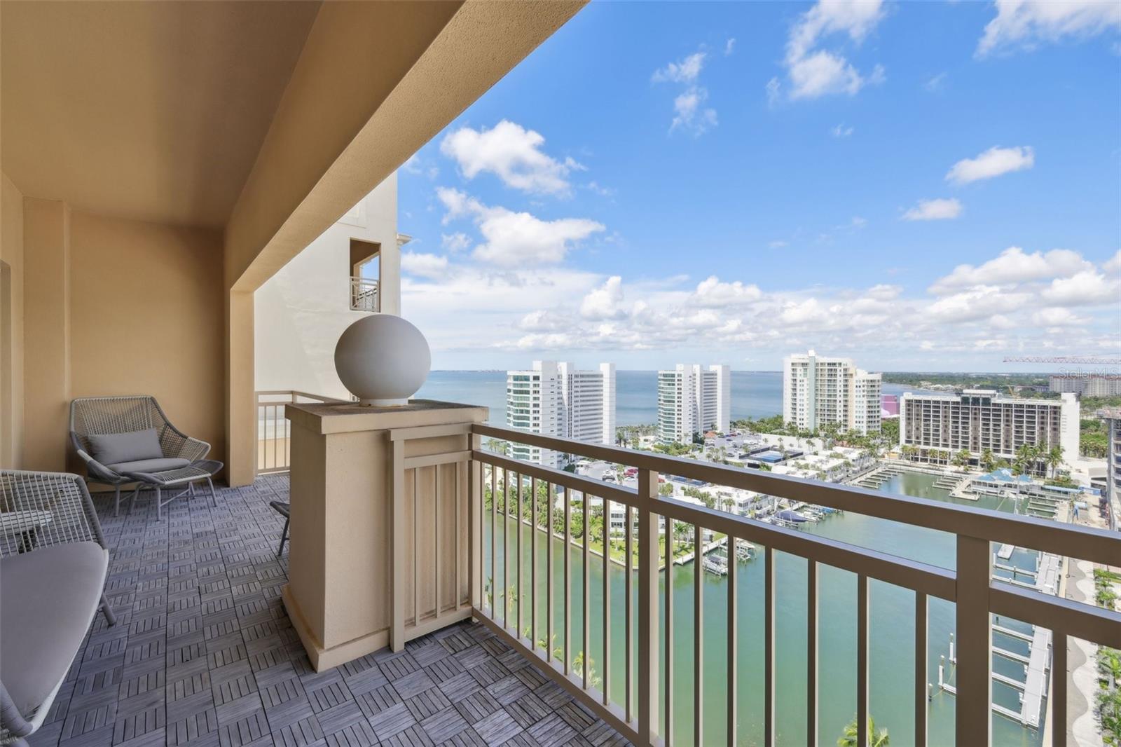 THE RESIDENCES - Residential