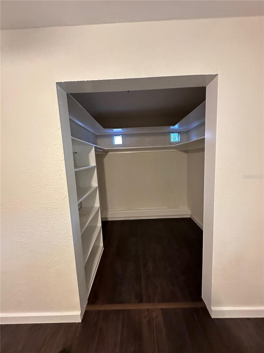 PASADENA GARDENS GULFVIEW SEC - Residential Income