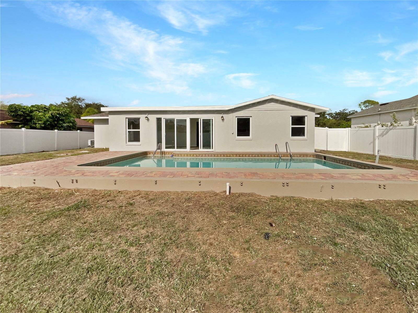 23337 OLEAN BOULEVARD, PUNTA GORDA, FL, 33980 4 23337 OLEAN BOULEVARD