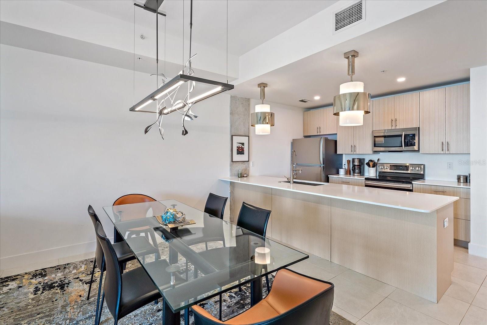 332 COCOANUT CONDOMINIUM - Residential