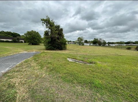 Tiny photo for Tbt SE Hwy 484 Highway SE, Belleview, FL 34420 (MLS # A4608099)