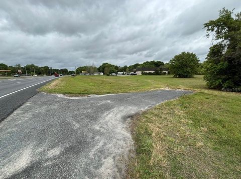 TBT SE HWY 484 HIGHWAY SE BELLEVIEW FL 34420