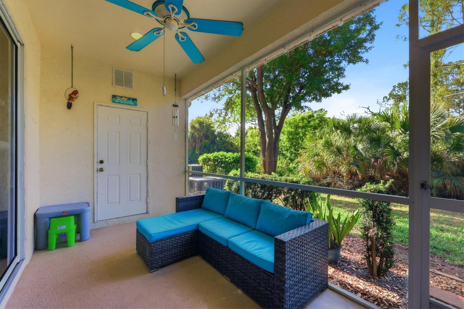 TOWNS AT LAKESIDE - Residential