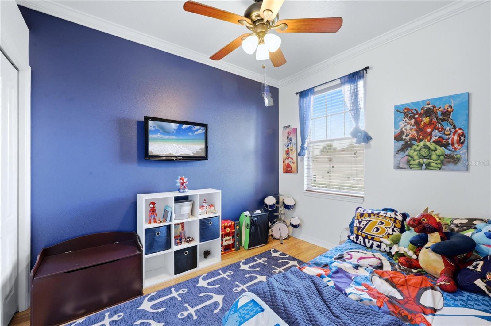 TOWNS AT LAKESIDE - Residential