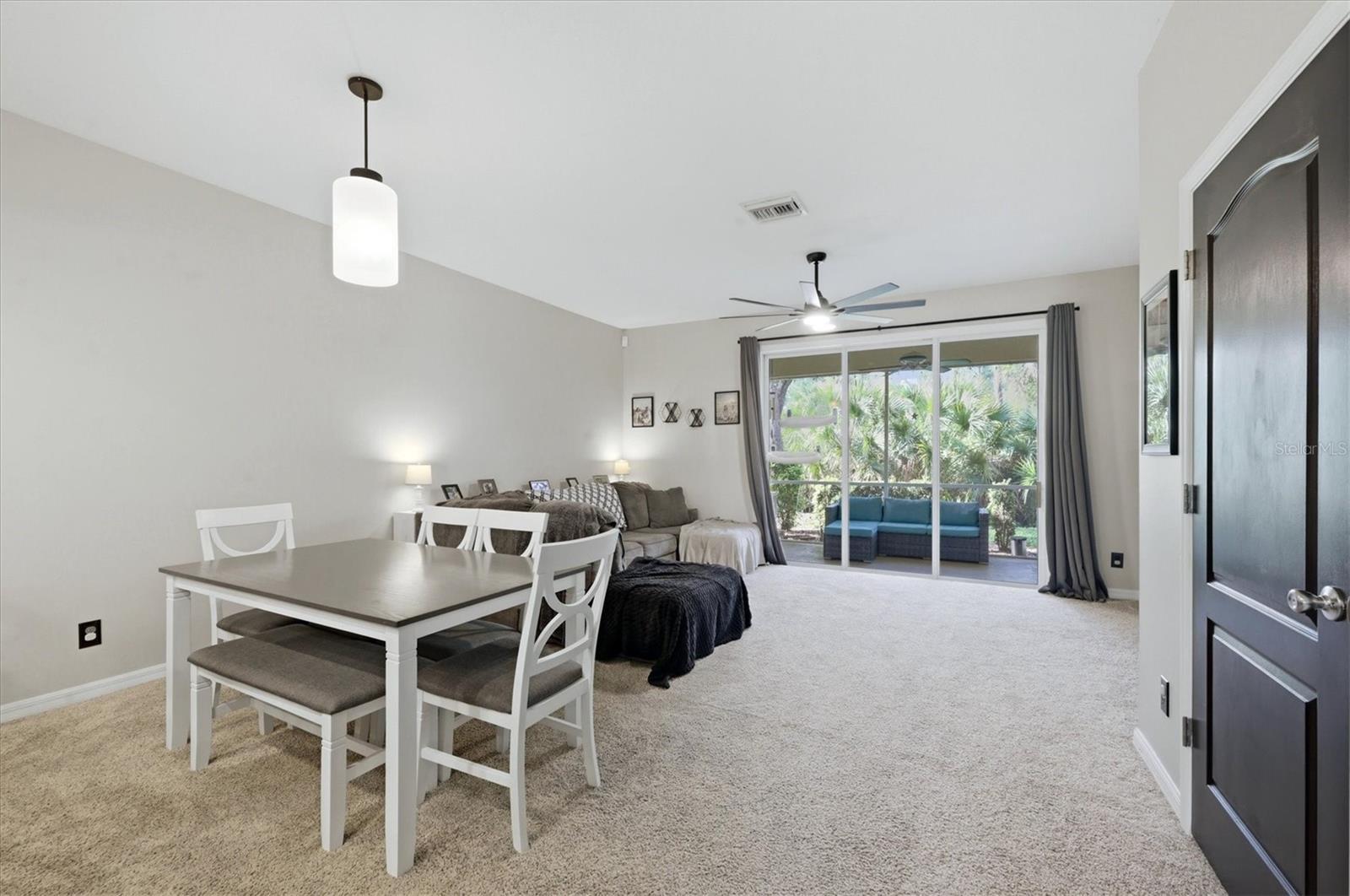 TOWNS AT LAKESIDE - Residential