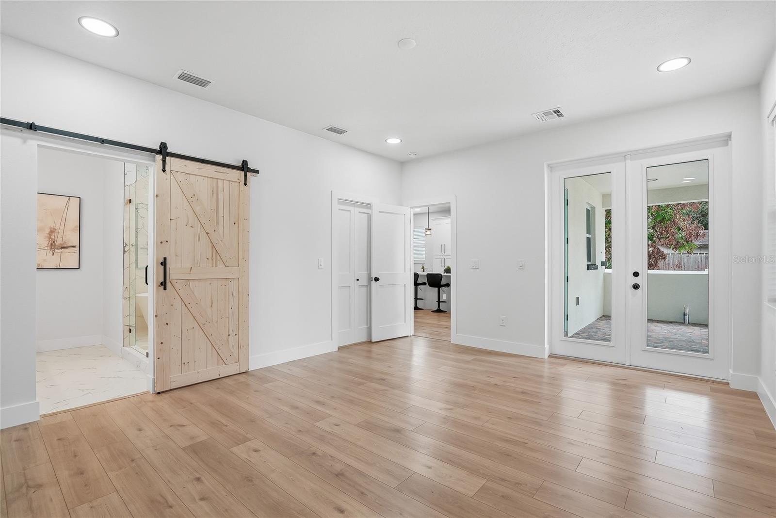 MENDELS RESUB OF BLOC - Residential