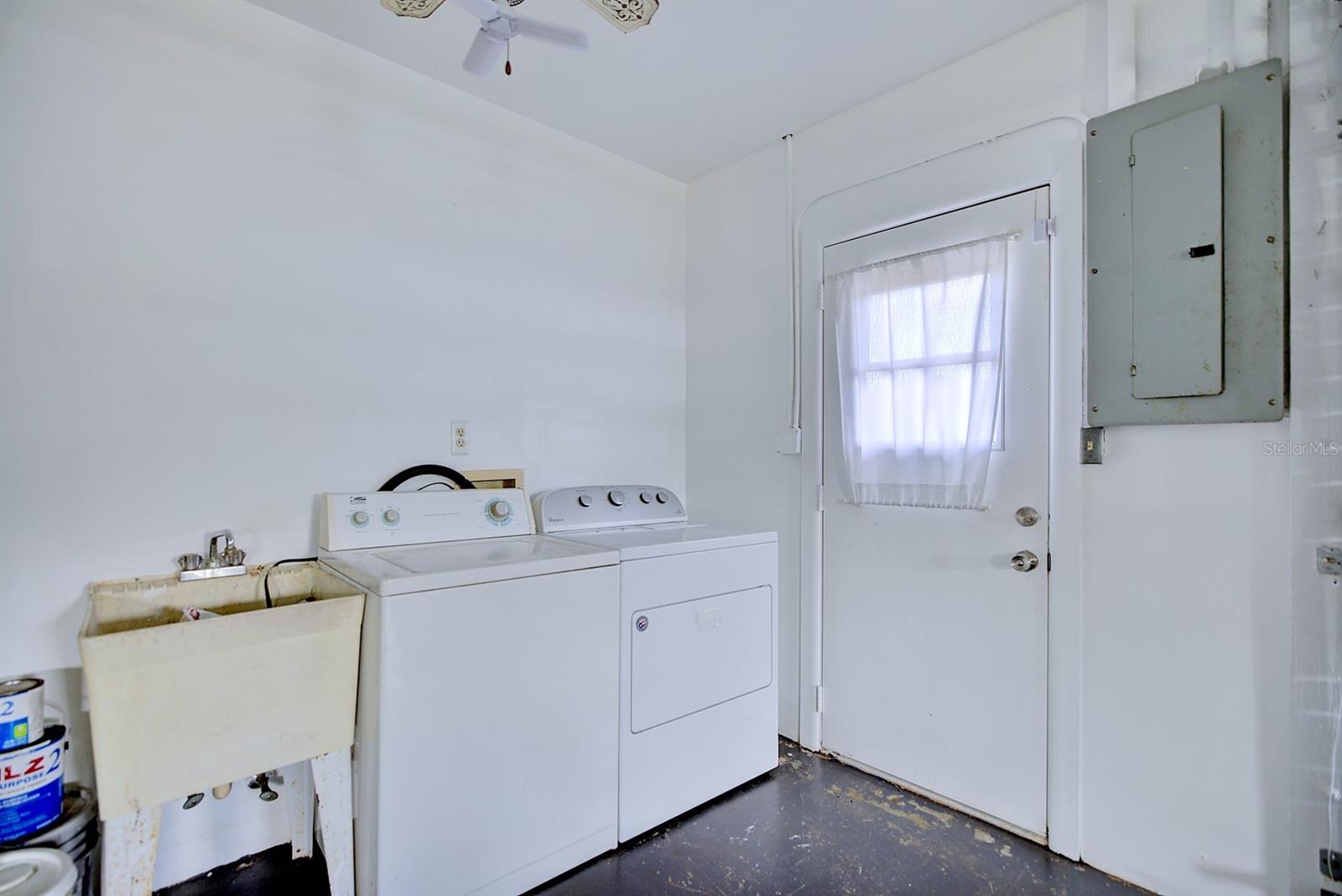 SUN N LAKES ESTATE SUB - Residential