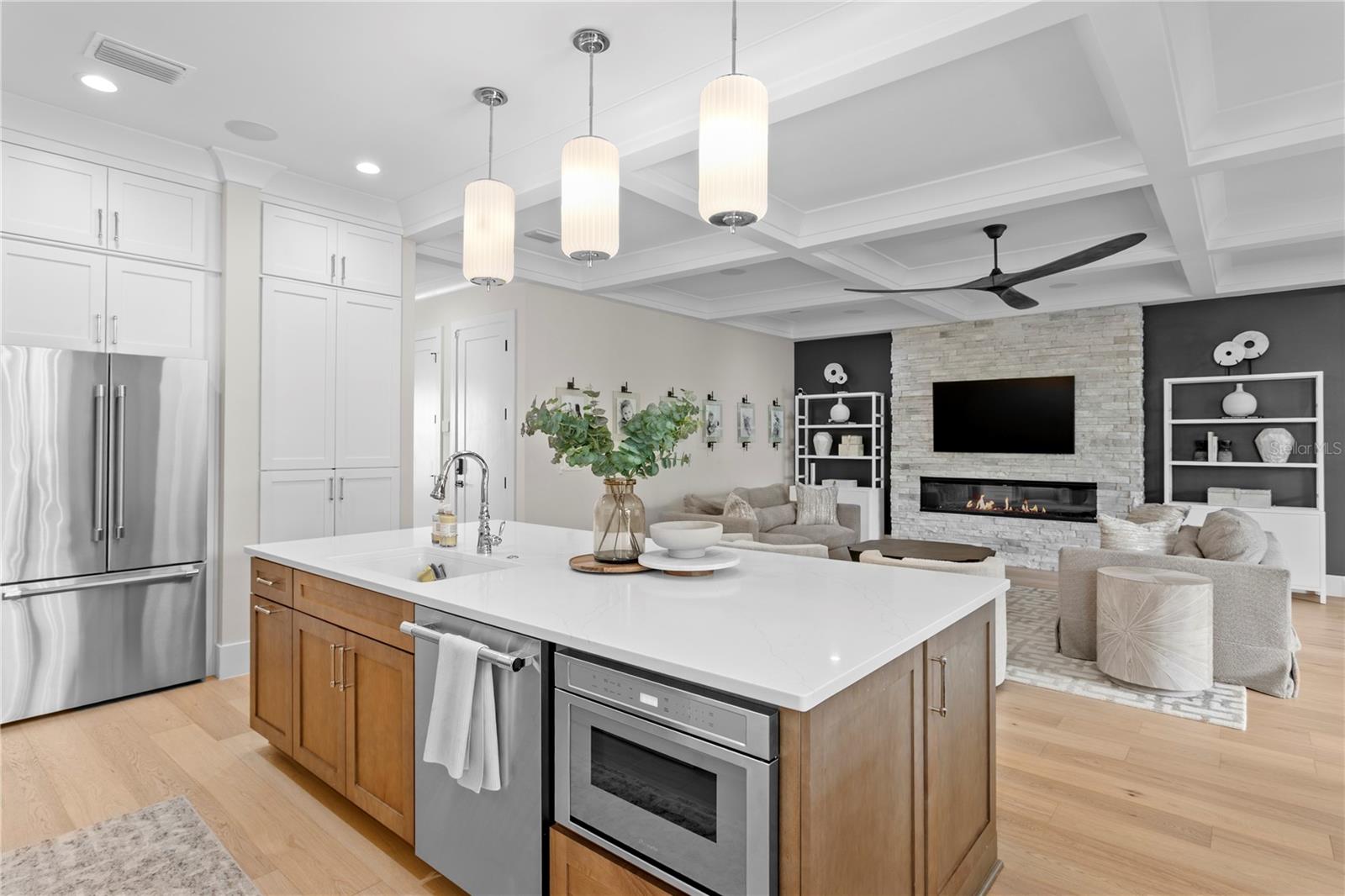 HENDERSON BEACH - Residential