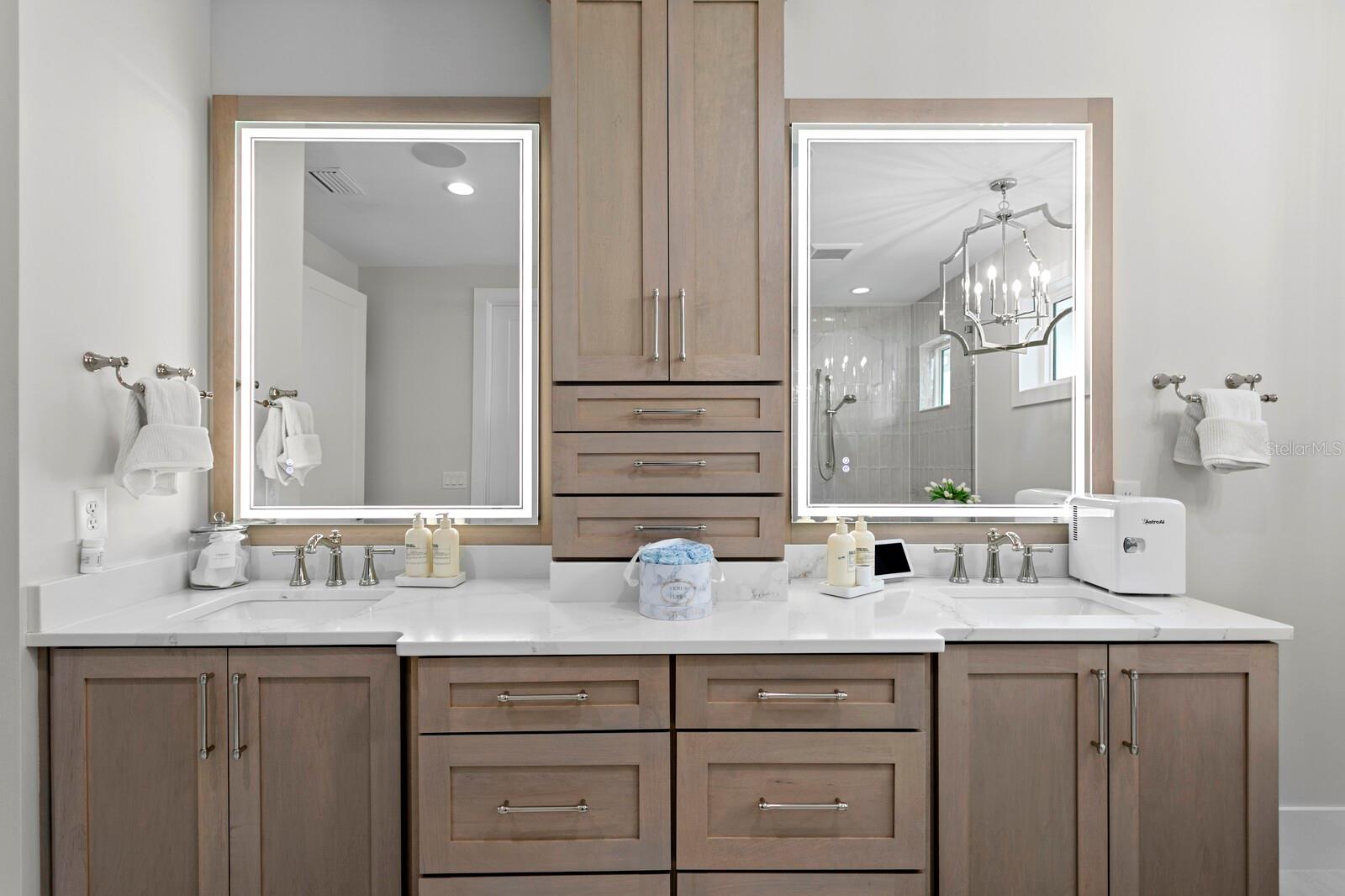 HENDERSON BEACH - Residential