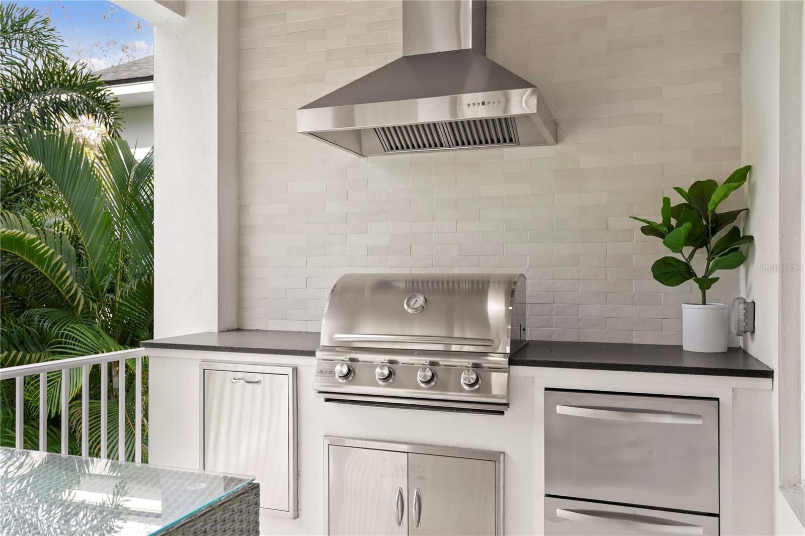 HENDERSON BEACH - Residential