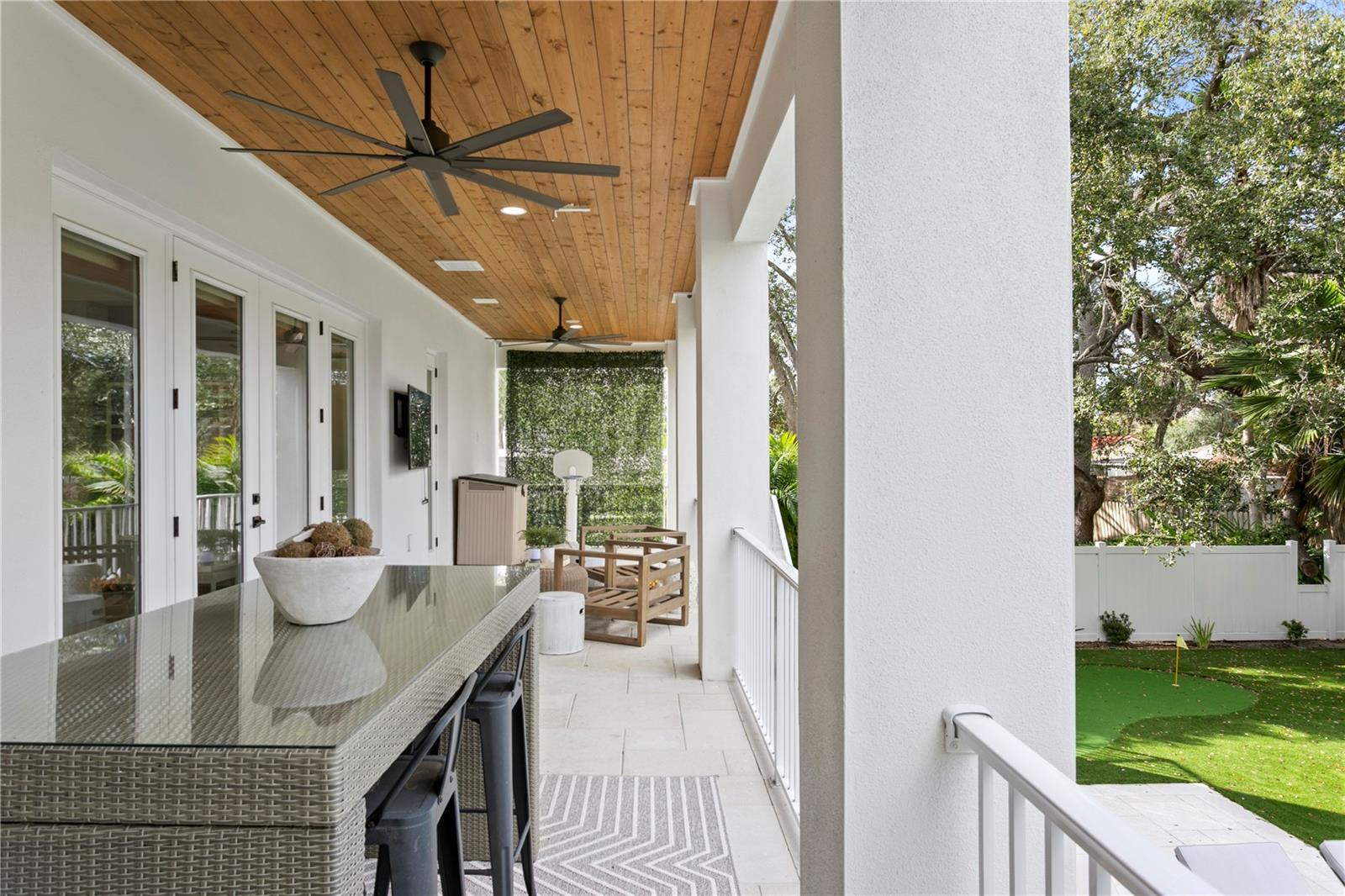 HENDERSON BEACH - Residential