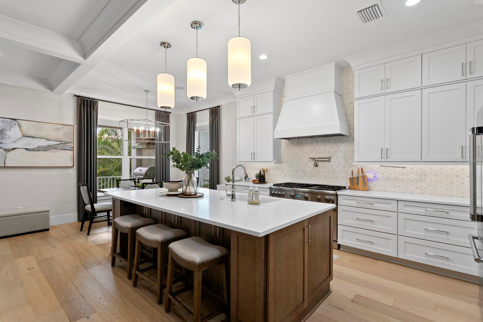 HENDERSON BEACH - Residential