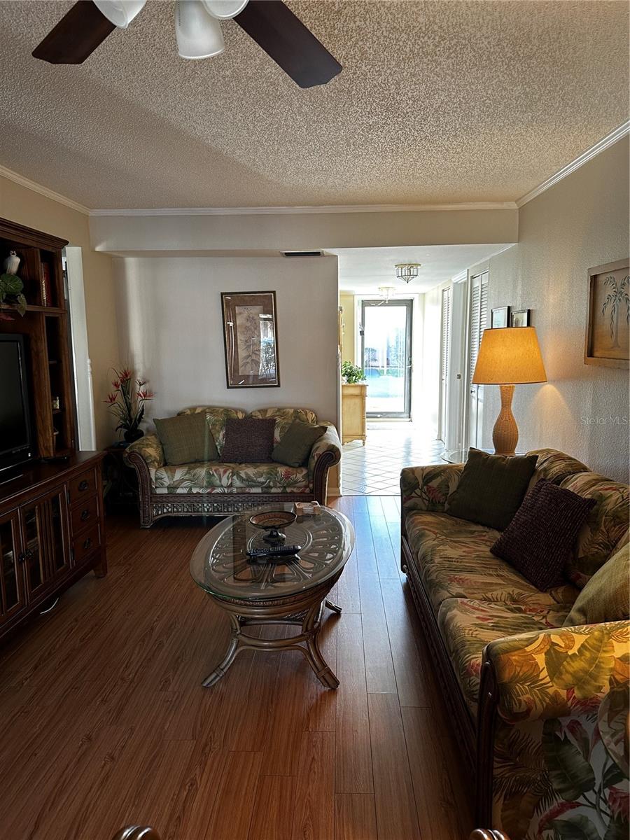 6108 7TH AVENUE W 6108